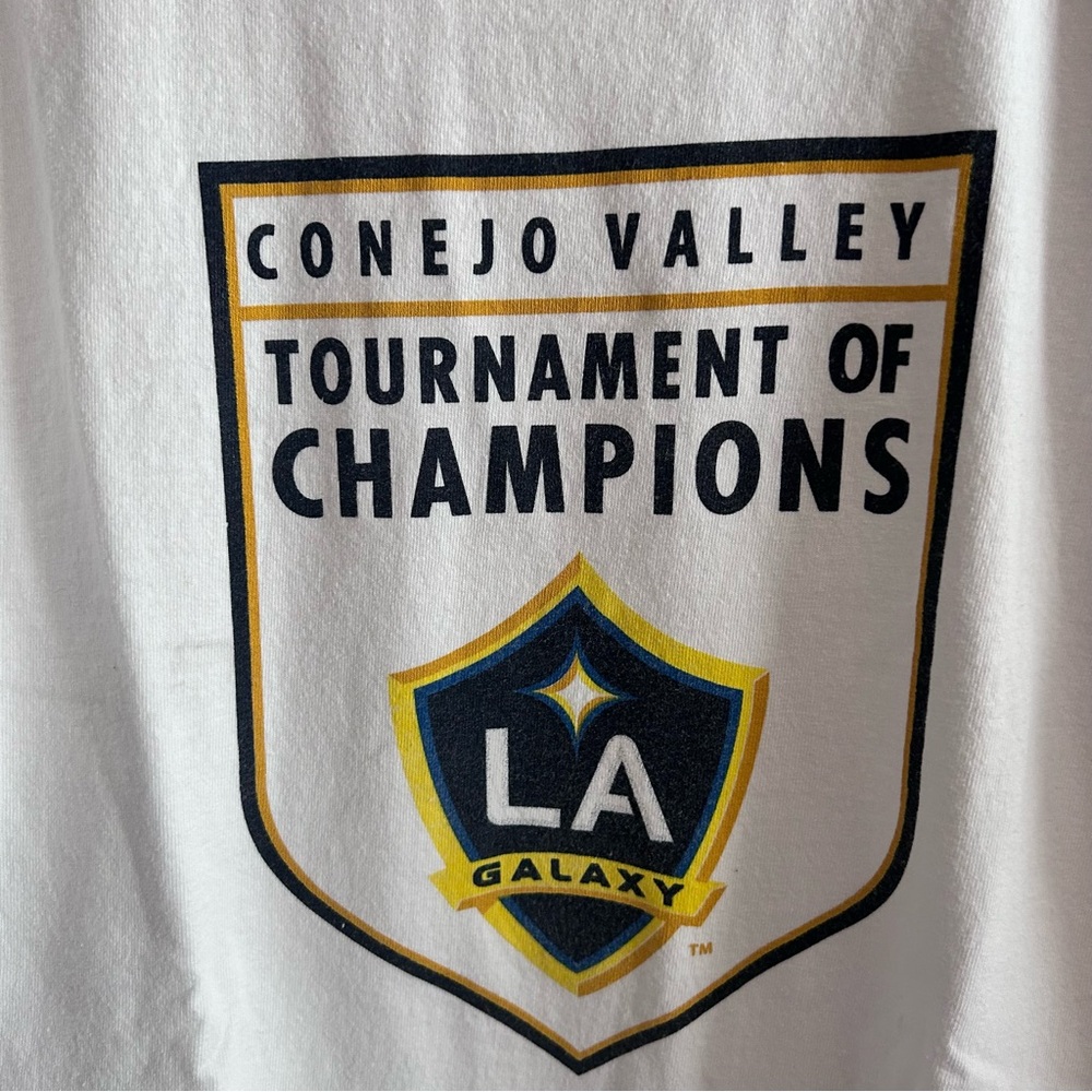 Vintage Conejo Valley LA Galaxy Men’s White Short Sleeve Tee Size M